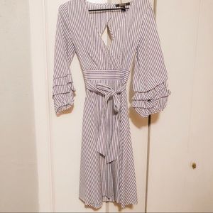 Forever 21 Bell Sleeve Dress